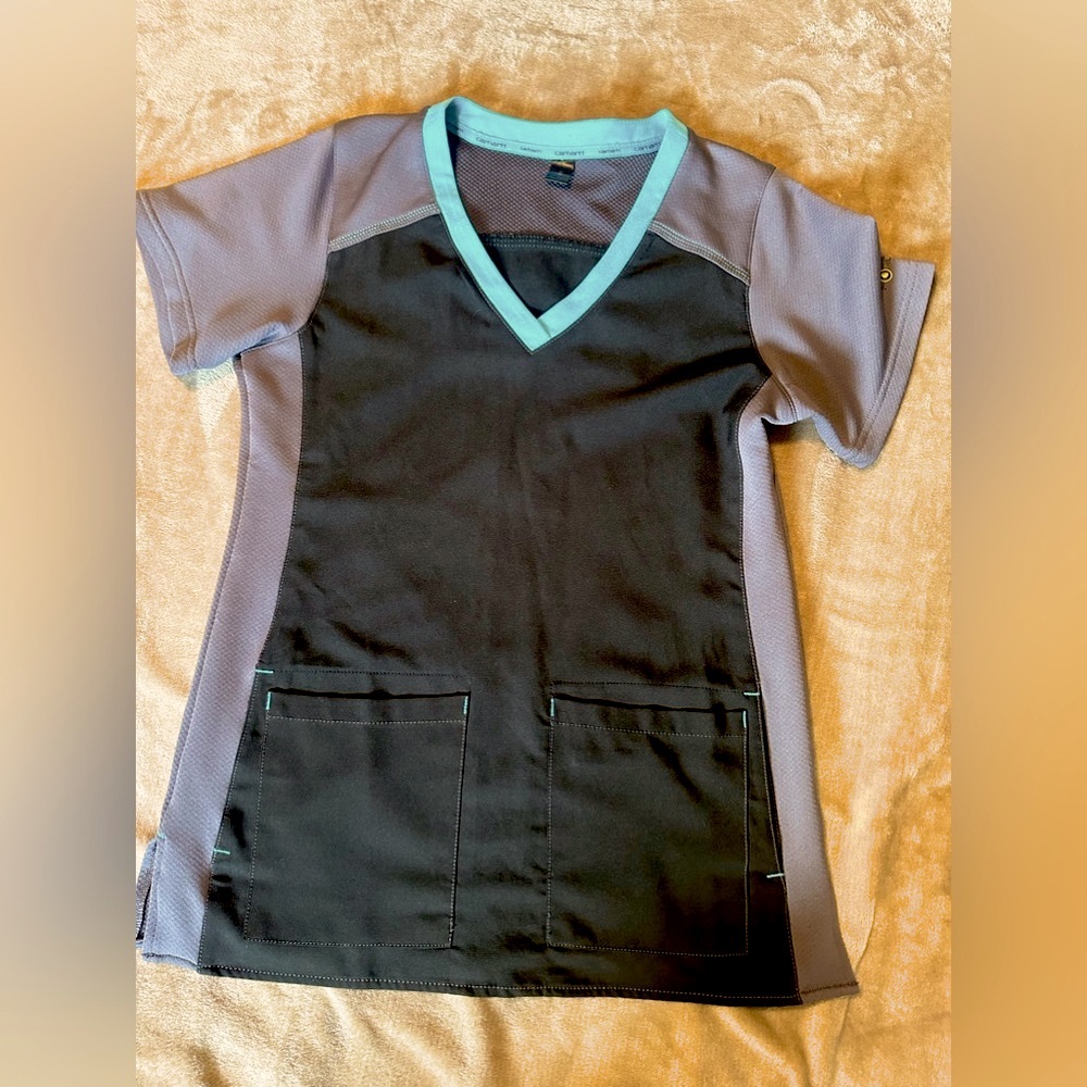 Scrub top carhartt